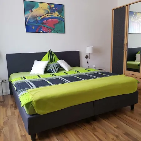 Lorenz Apartment *